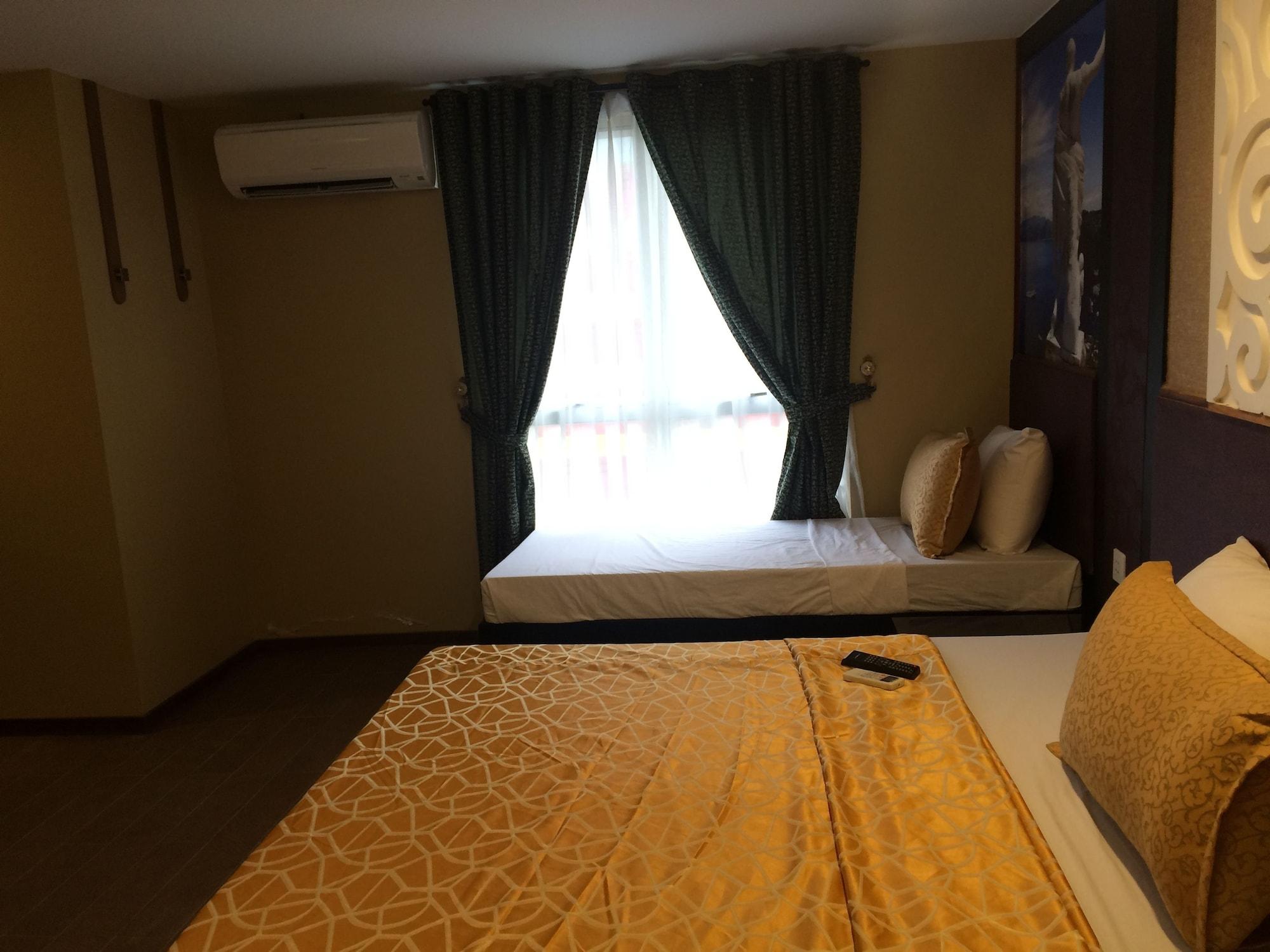 Eurotel Vivaldi Araneta Quezon City Exterior photo
