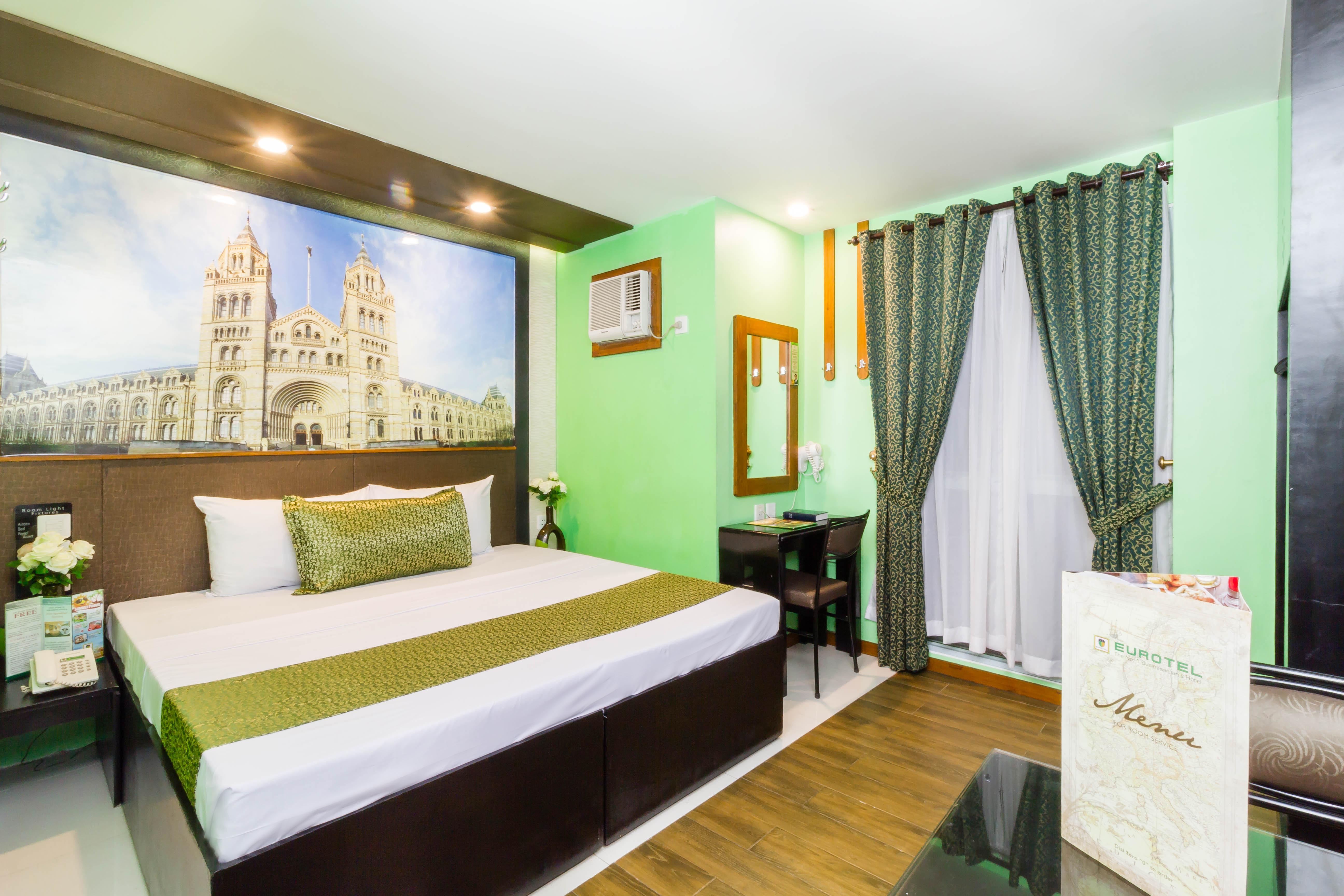 Eurotel Vivaldi Araneta Quezon City Exterior photo